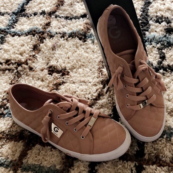 Casual canvas - Picture 2 of 3